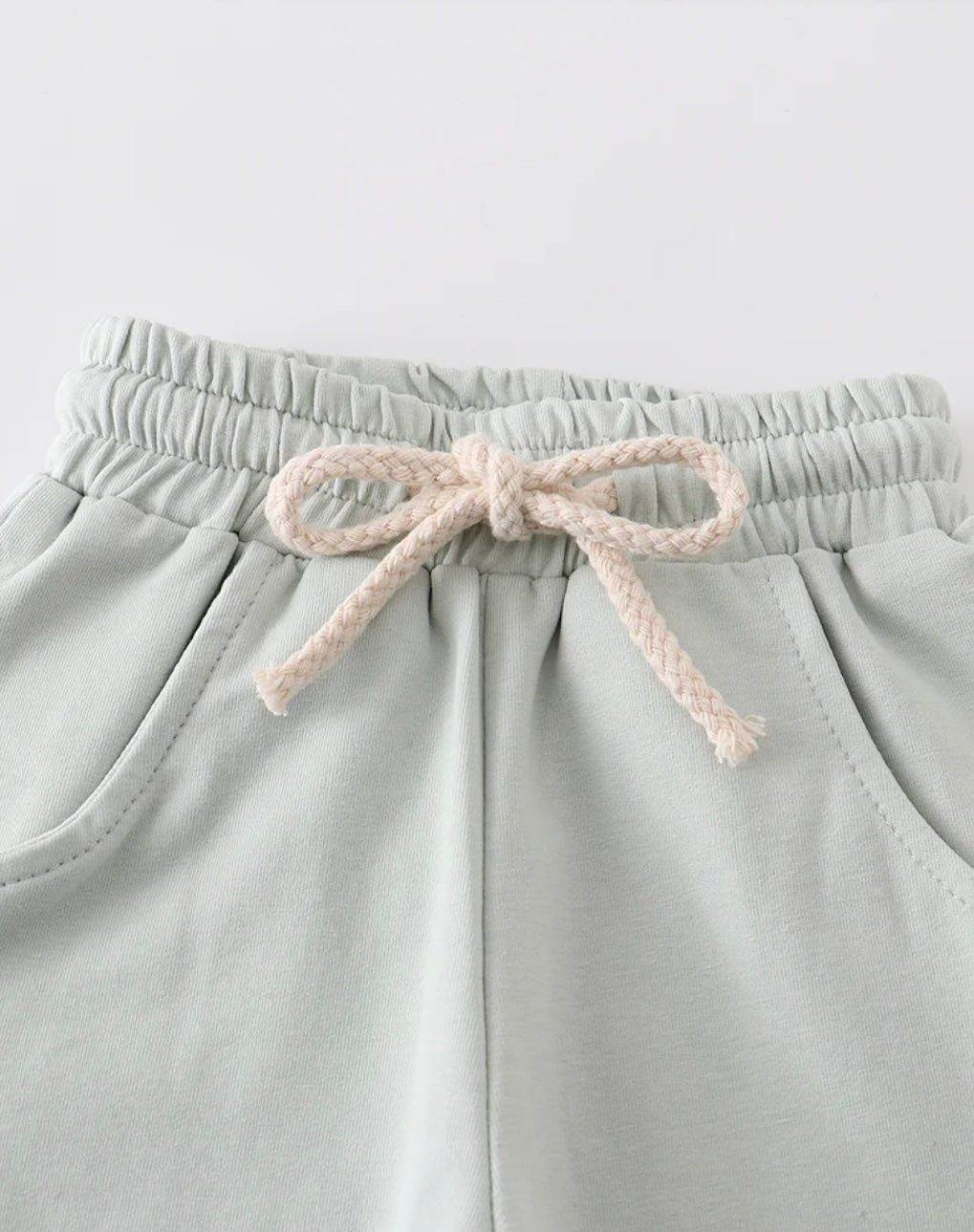 Sweatshirt & Pants Set